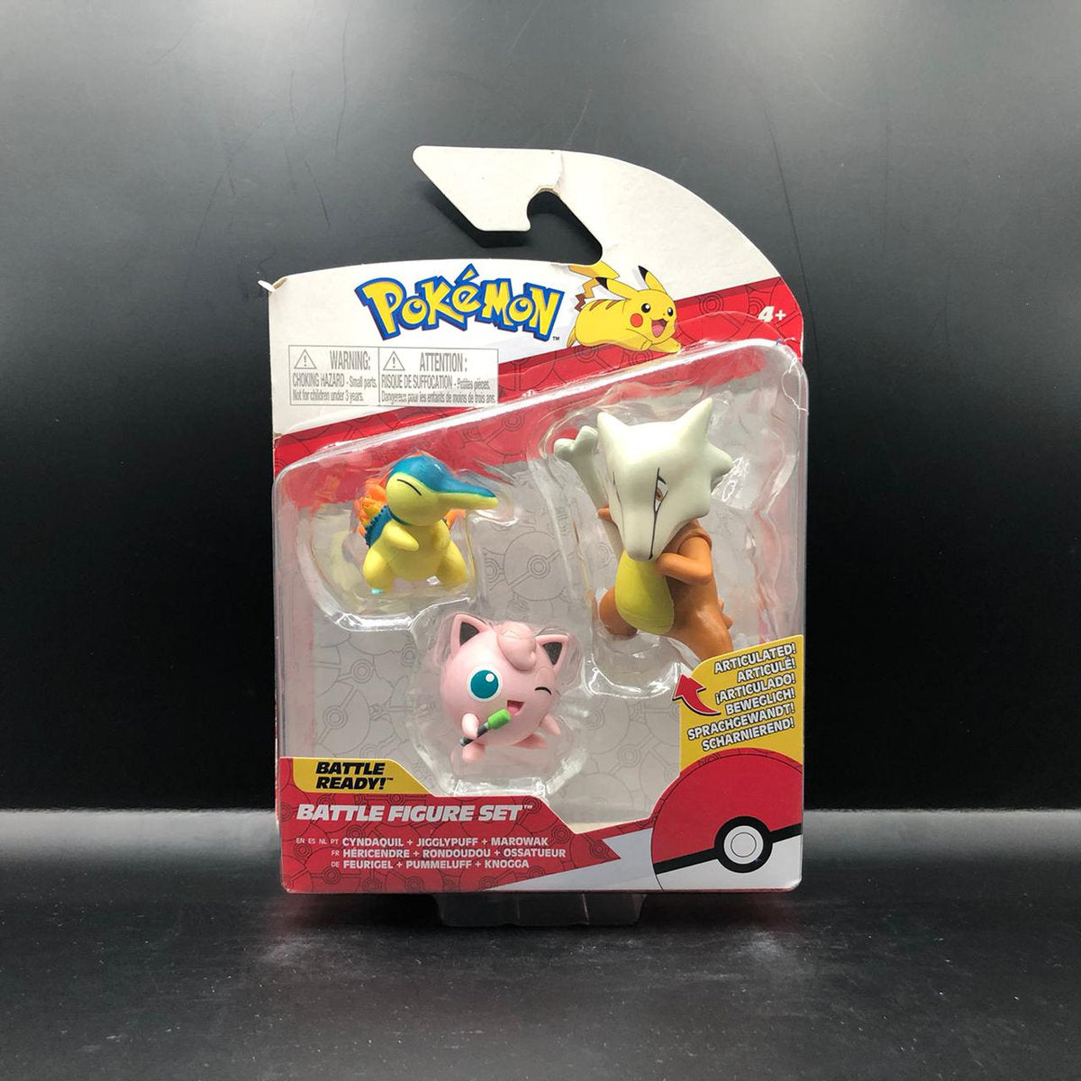 Figura marca Jazwares de Cyndaquil, Jigglypuff y Marowak de Pokemon