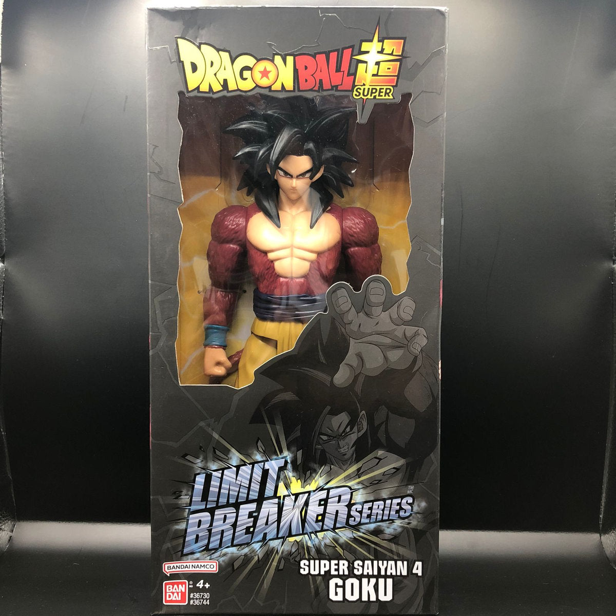 Figura marca Bandai de Goku Super Saiyan 4 Dragon Ball Limit Breaker
