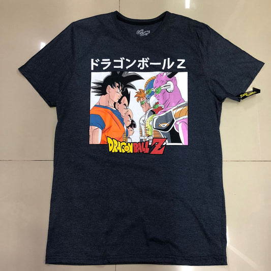 Playera Goku vs Las fuerzas especiales