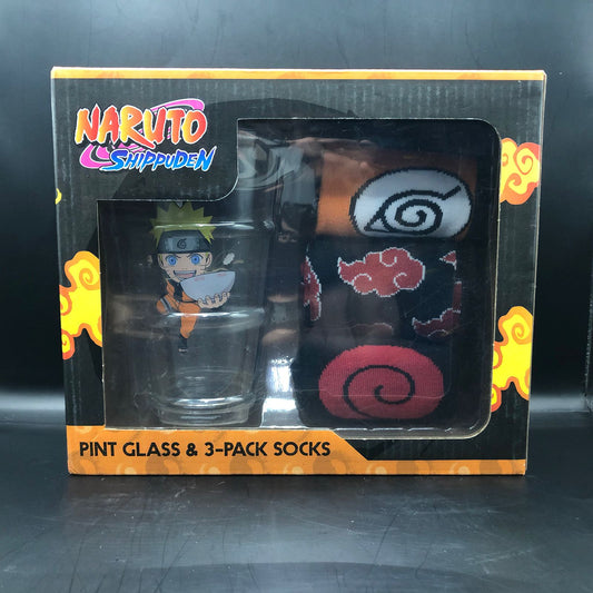 Naruto Shippuden Set Pint Glass y 3 pack socks
